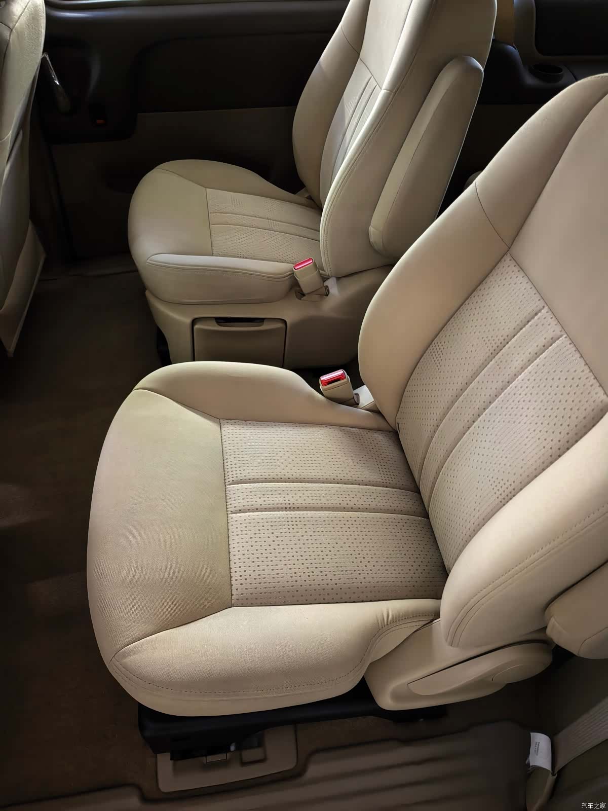 Buick GL8, 2014 9
