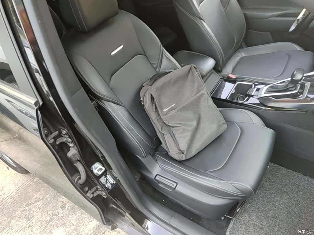 Maxus G50, 2022 25