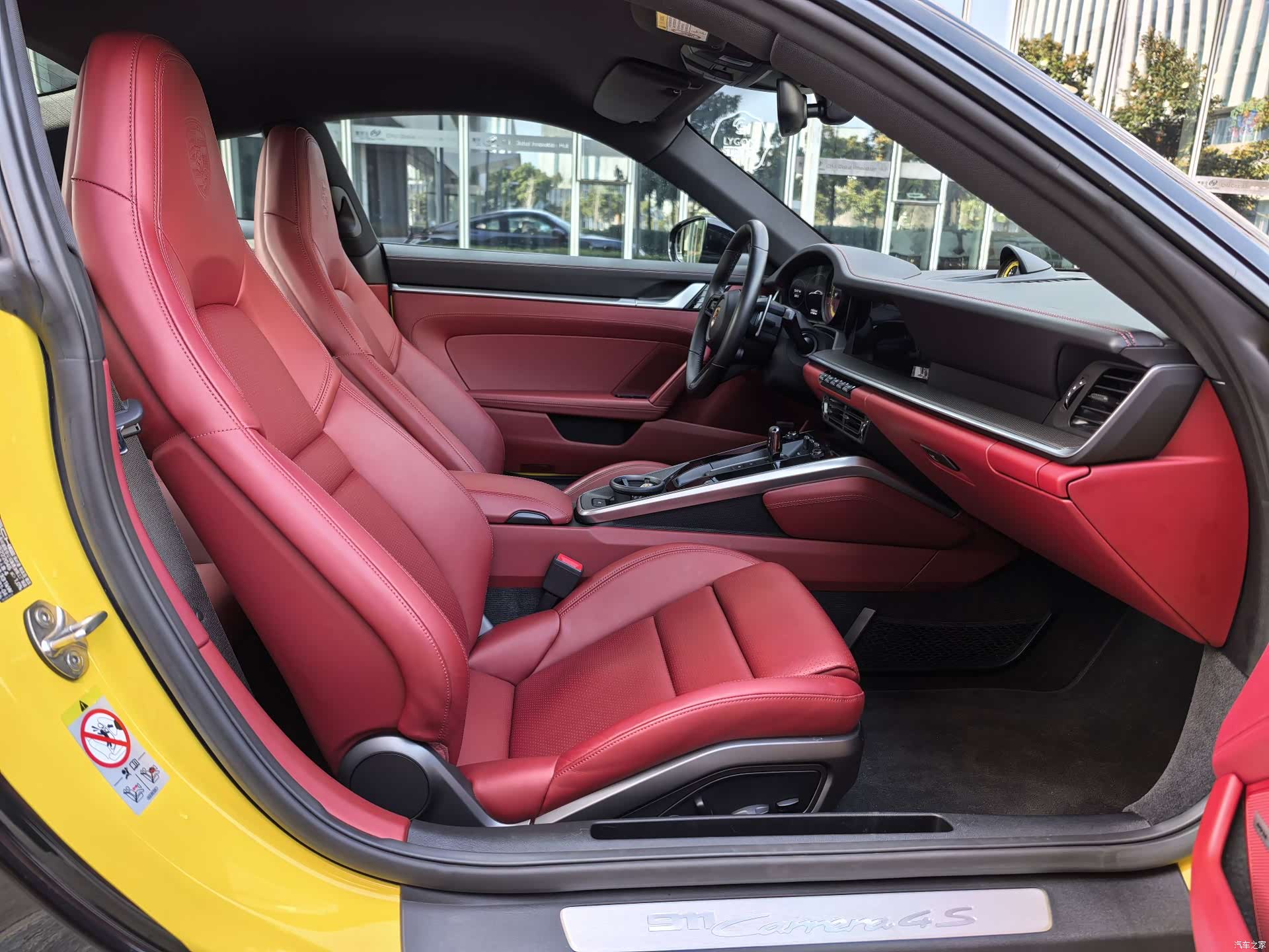 Porsche 911, 2021 25