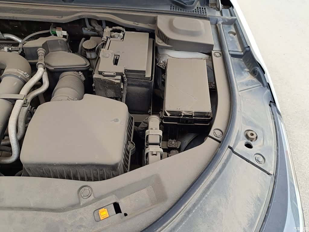Bestune B70, 2022 22