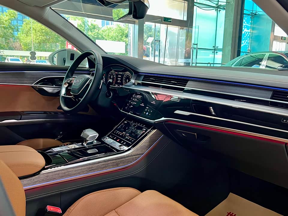 Audi A8 Audi A8