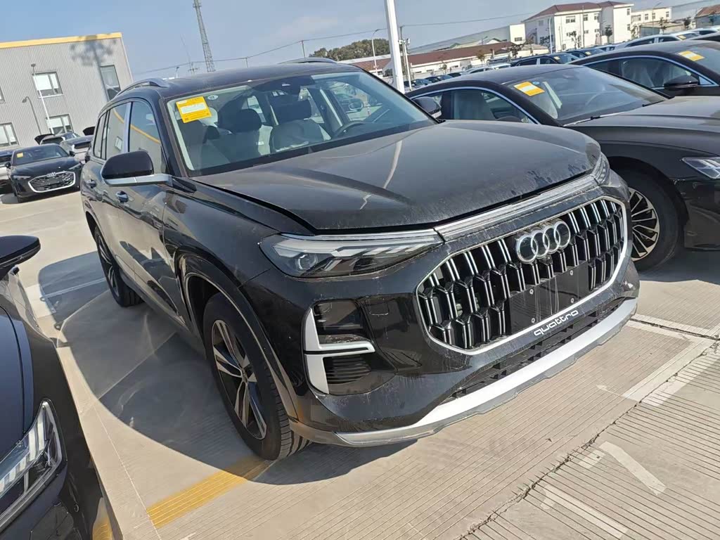 Audi Q6