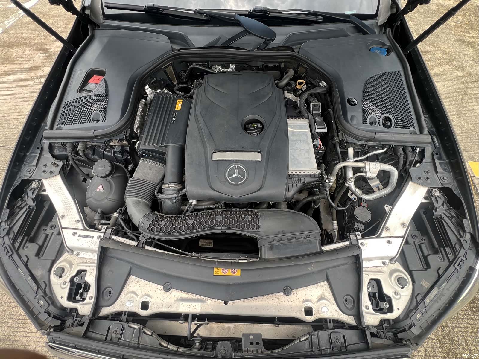 Mercedes-Benz E-Class, 2018 21
