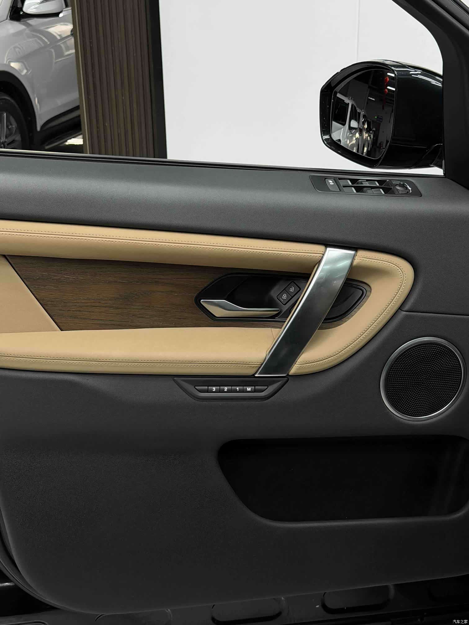 Land Rover Discovery, 2024 19