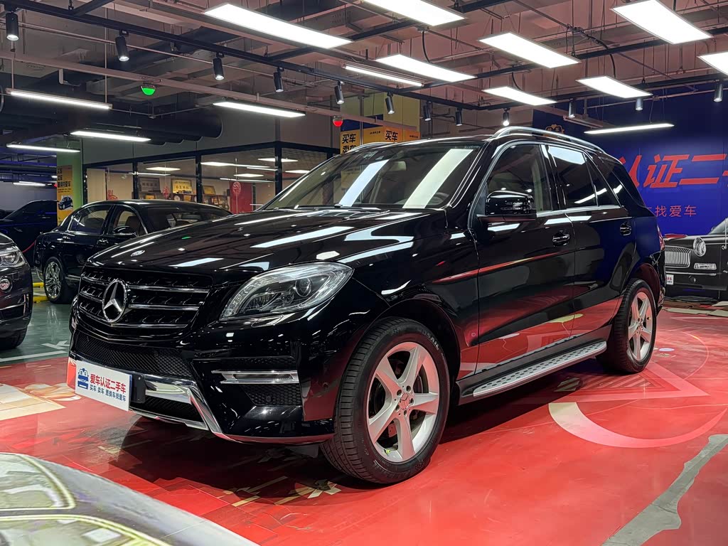 Mercedes-Benz M