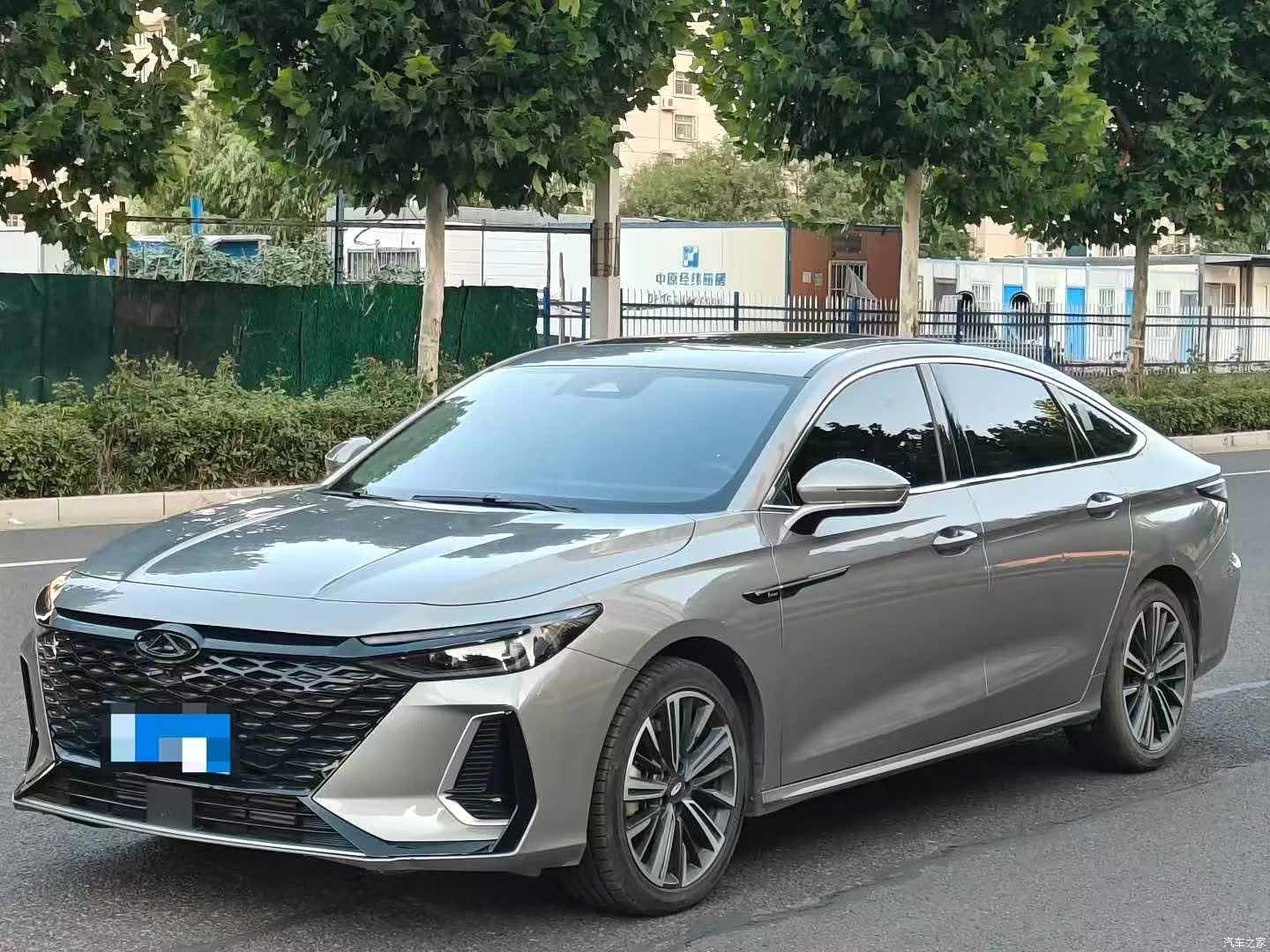 Chery Arrizo 8