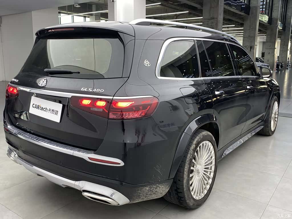 Mercedes-Benz GLS, 2024 12