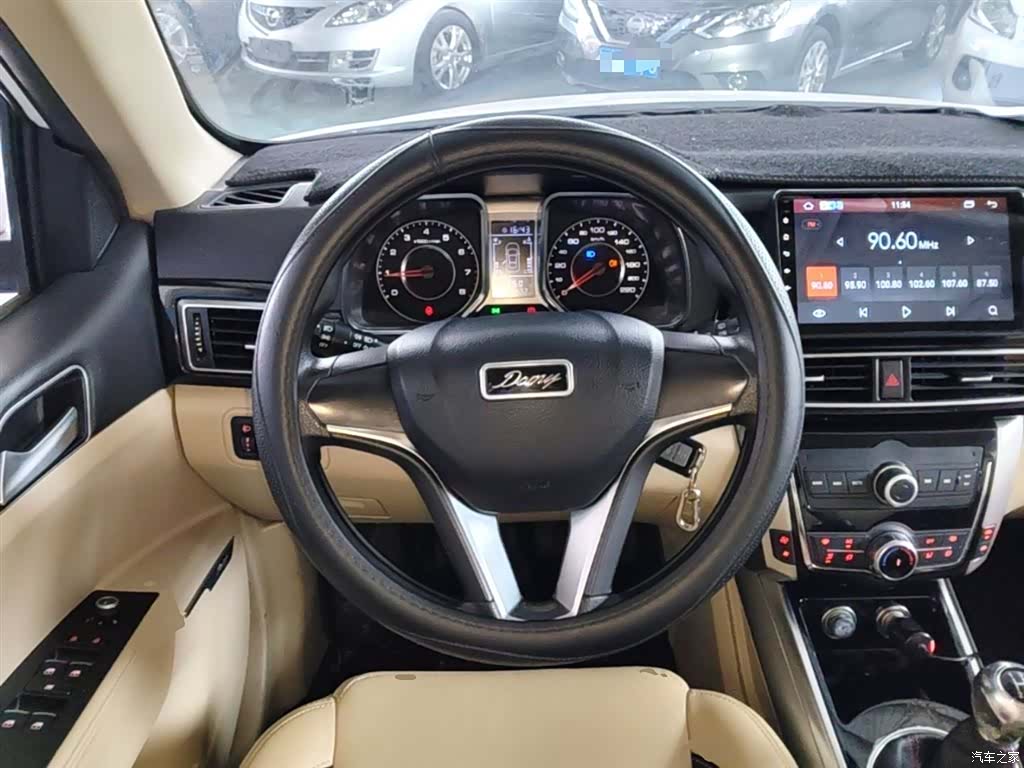 Zotye X5, 2017 11