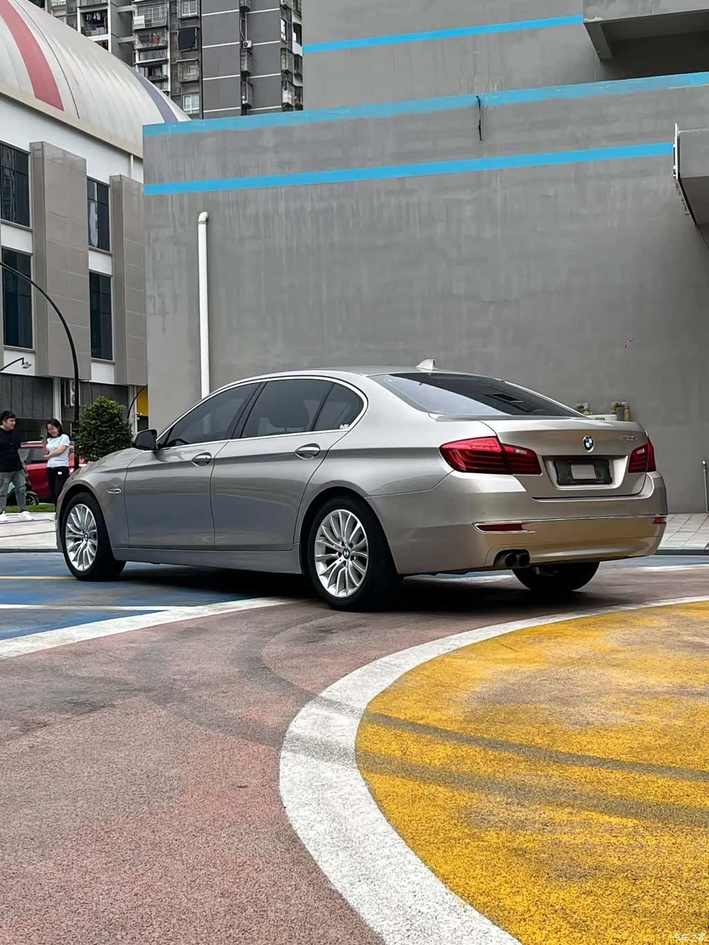 BMW 5 Series, 2016 все фото