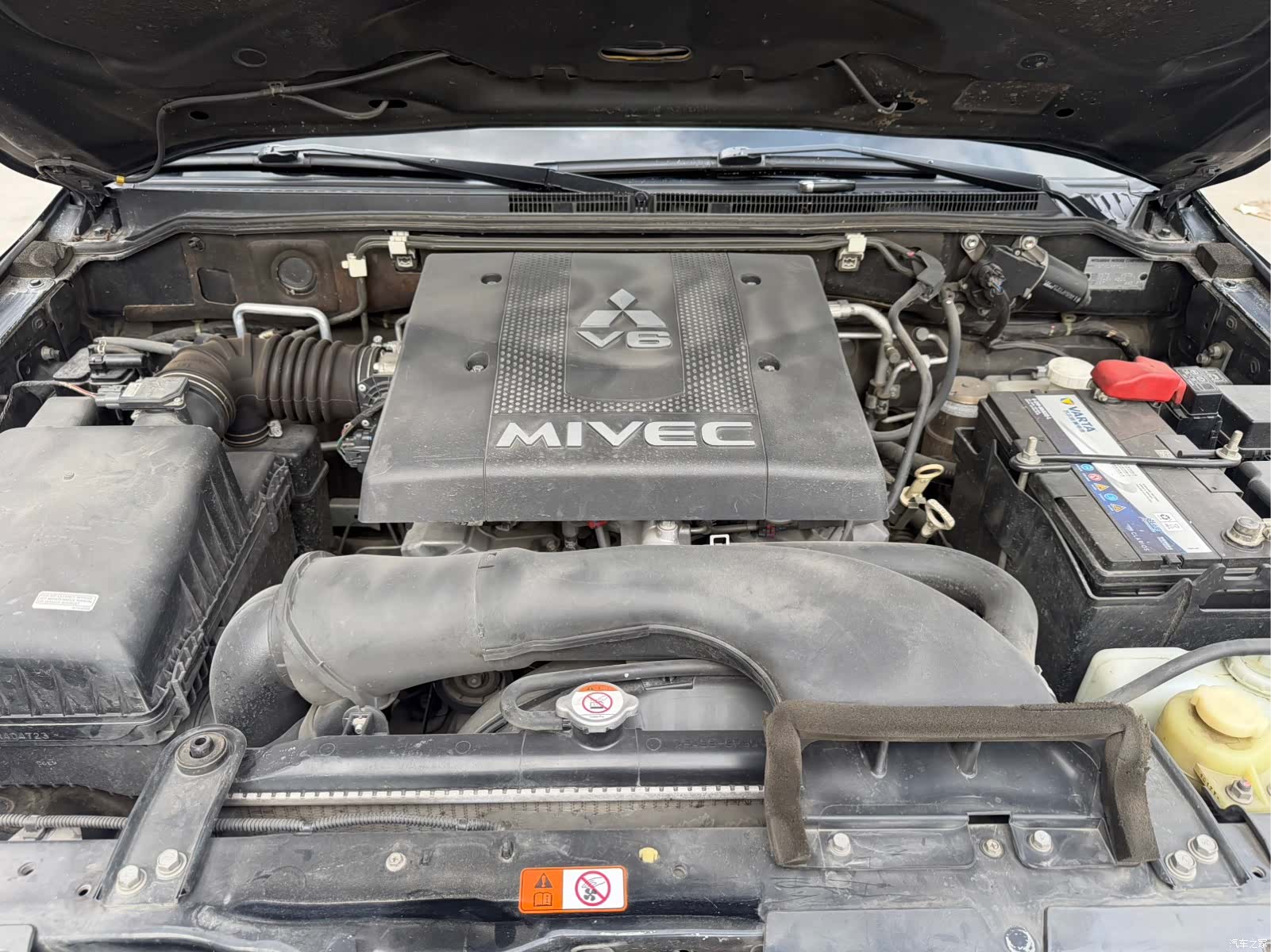 Mitsubishi Pajero, 2018 13