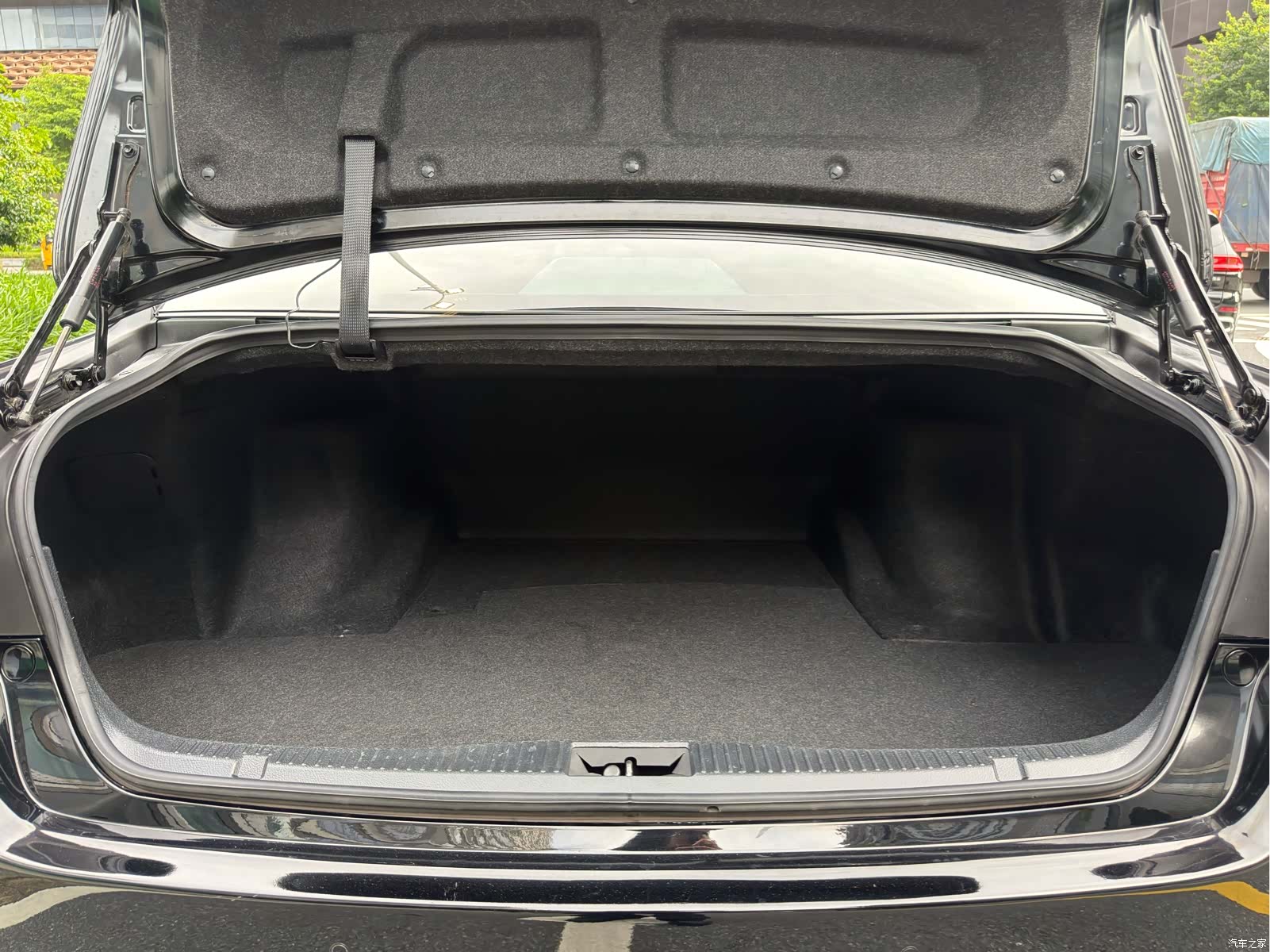 Toyota Crown, 2016 33