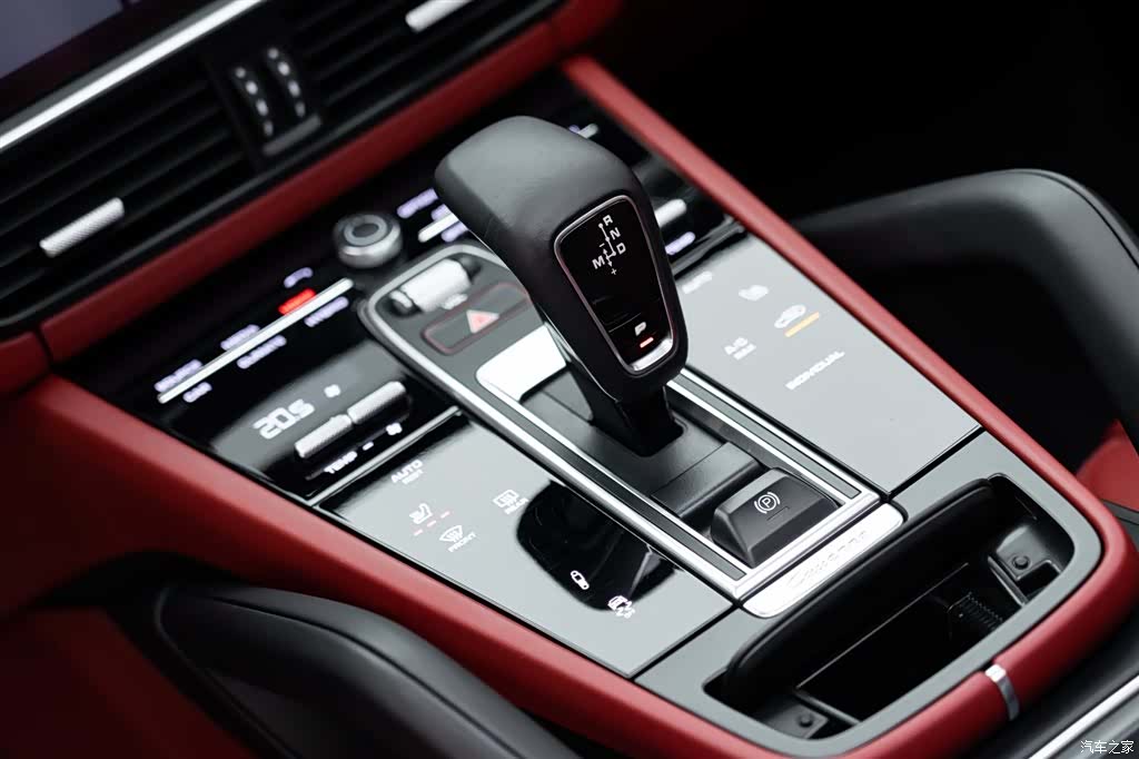 Porsche Cayenne, 2021 15