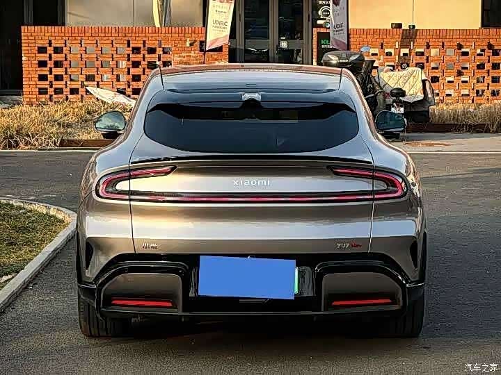 Xiaomi YU7, 2025 все фото