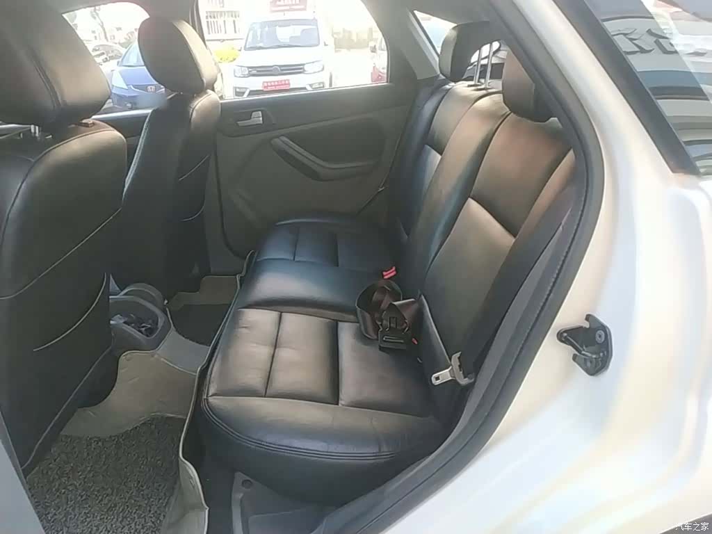 Ford Focus, 2015 17