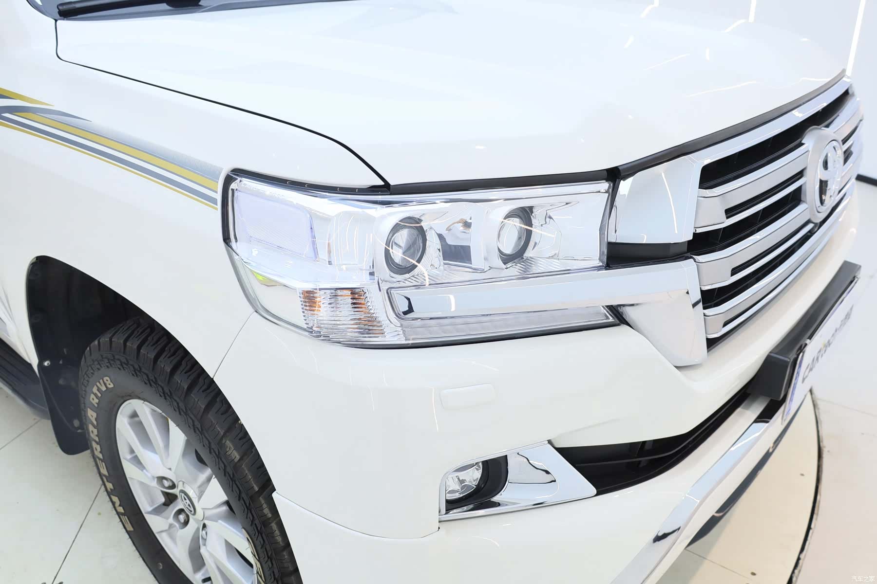 Toyota Land Cruiser, 2013 4