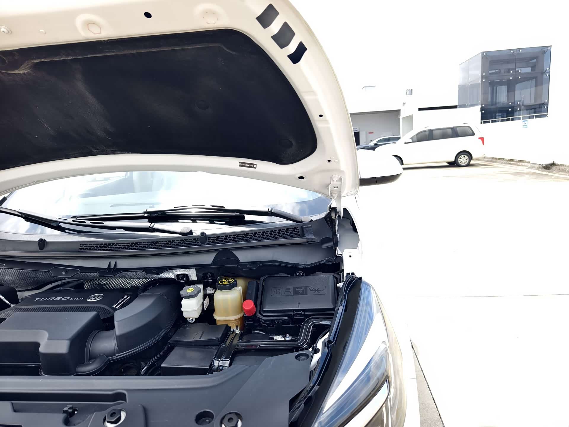 Buick GL8, 2023 18