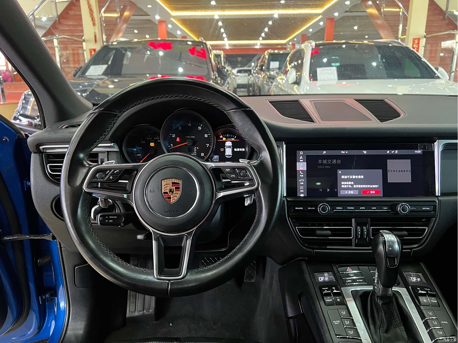 Porsche Macan, 2019 9