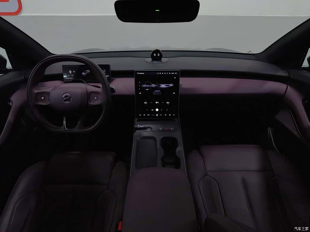 NIO ET5, 2024 все фото