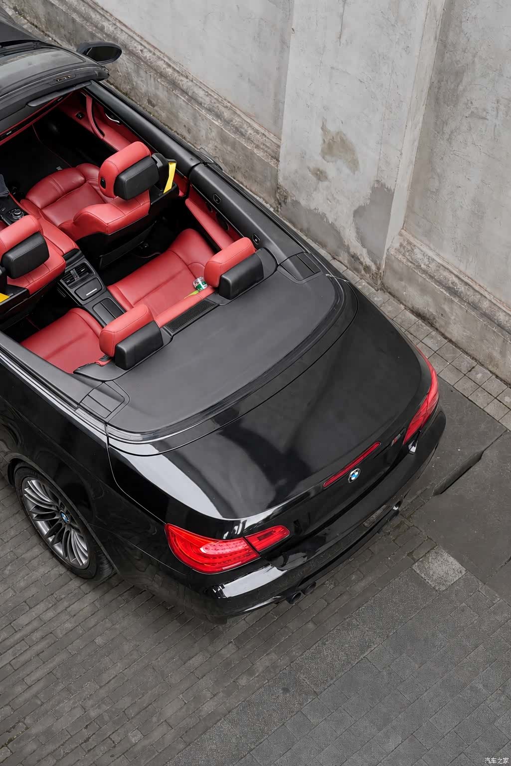 BMW M3, 2010 4