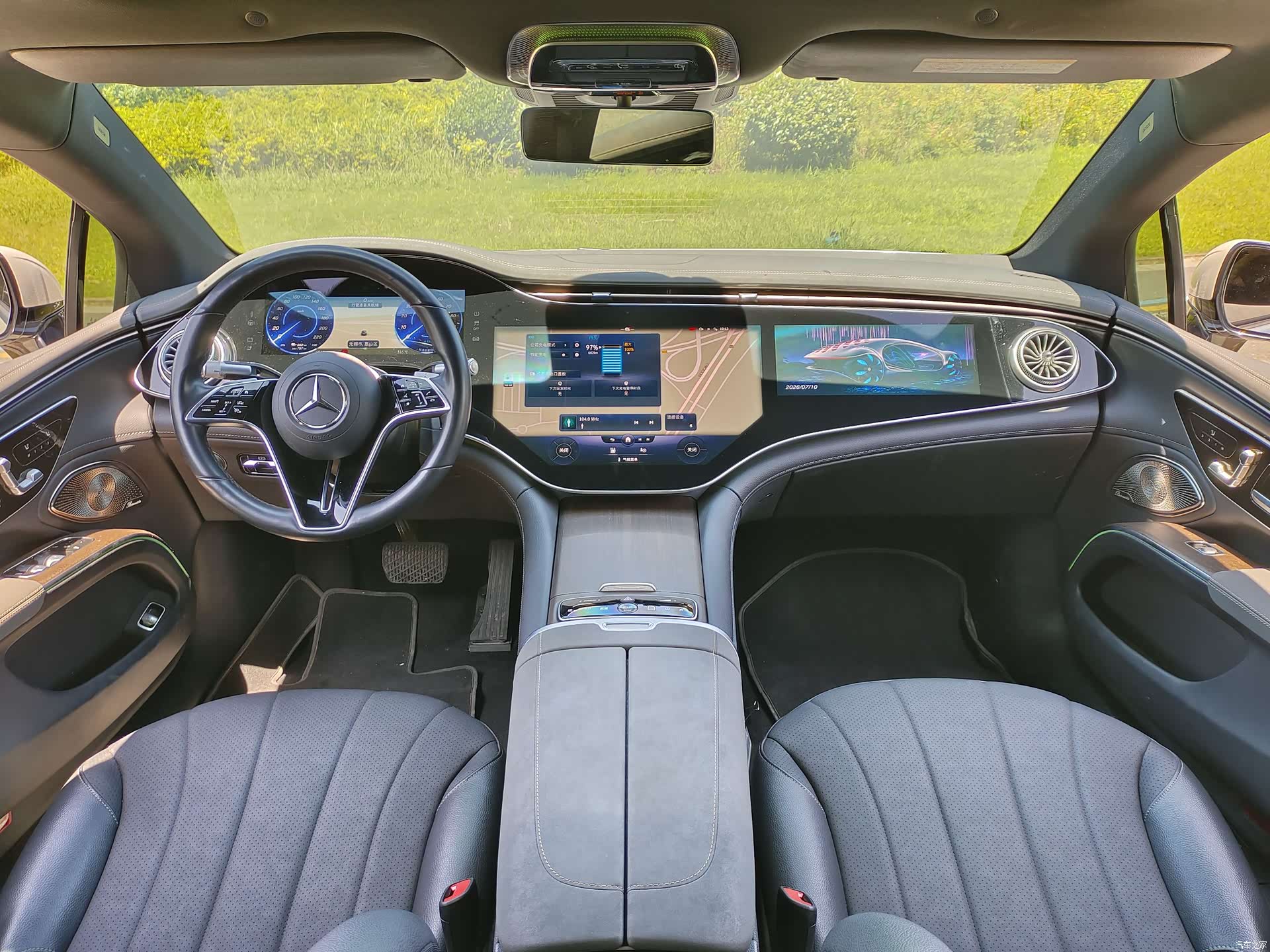 Mercedes-Benz EQS, 2023 8