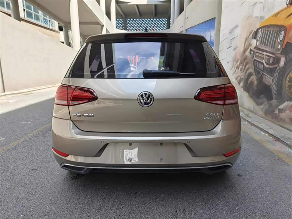 Volkswagen golf