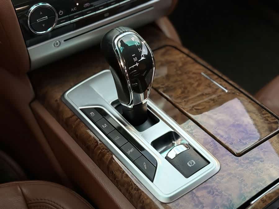 Maserati President 2015, фото 14