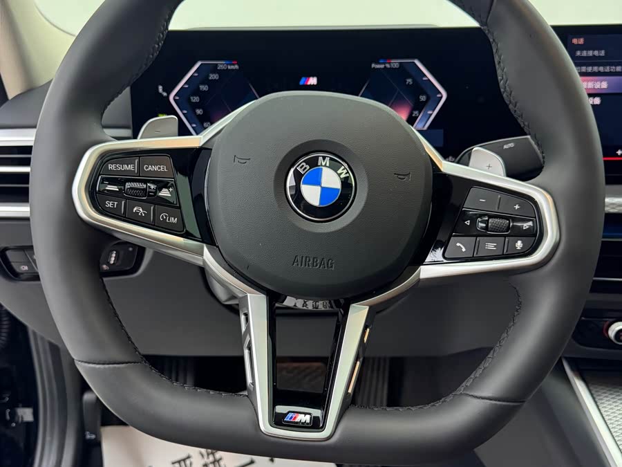 BMW 3 Series 2025, фото 10