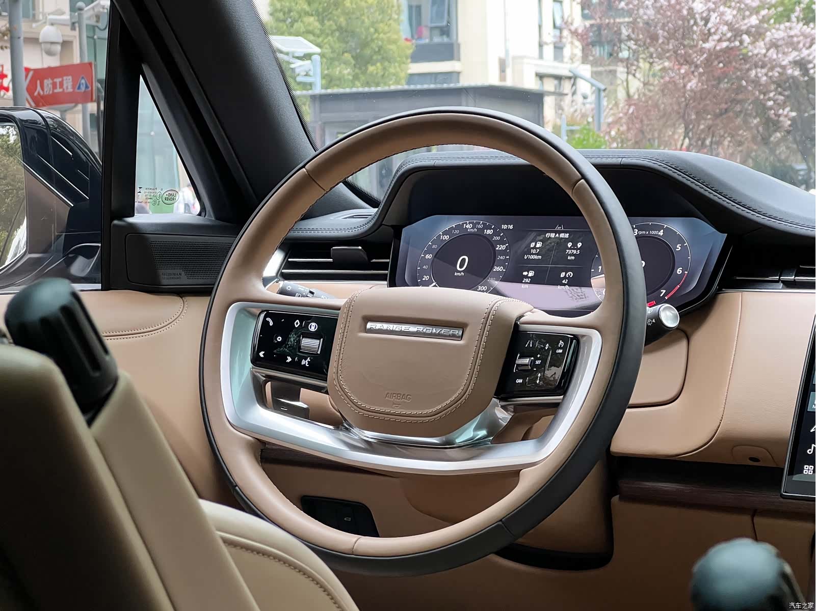 Land Rover Range Rover, 2024 17