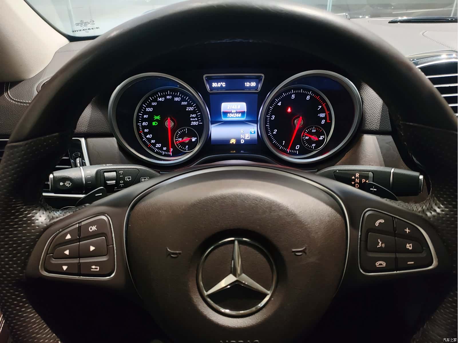 Mercedes-Benz GLE, 2017 15