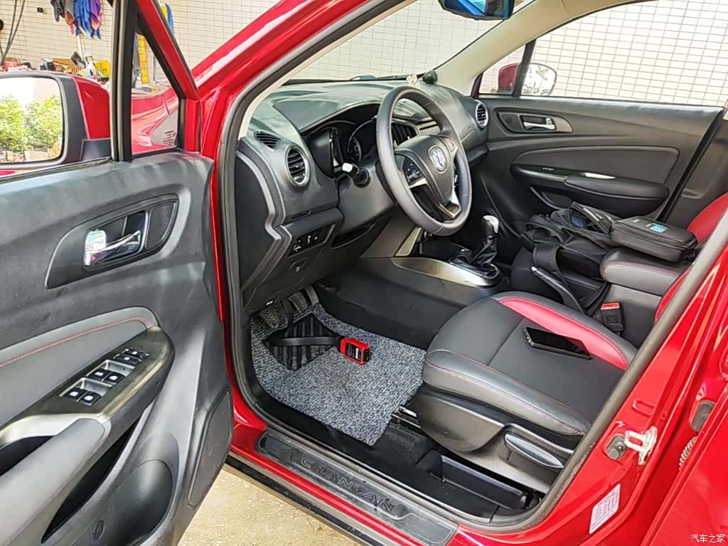 Changan CS15, 2016 16