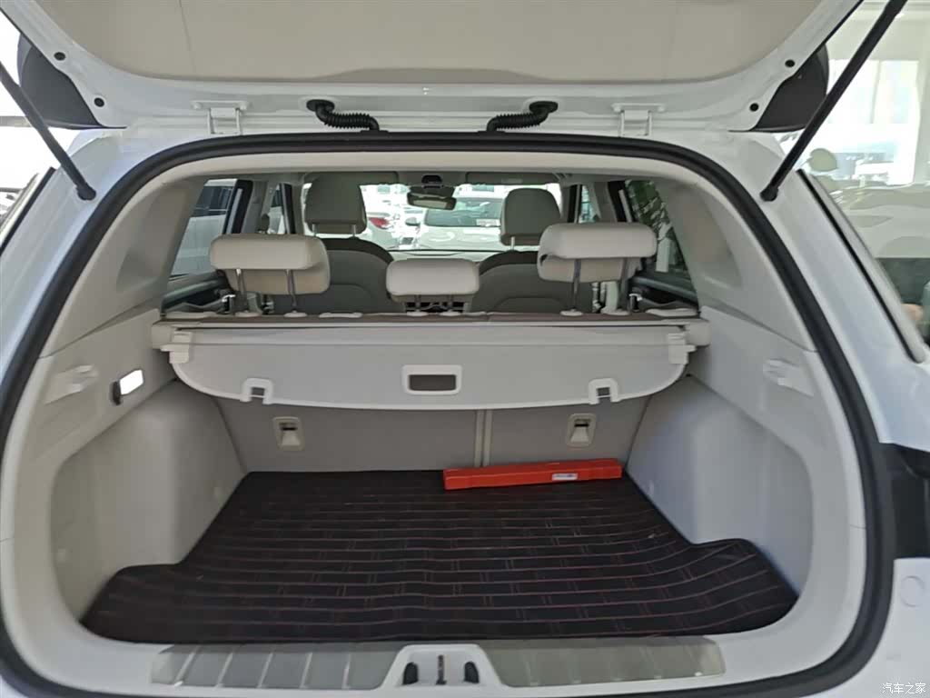 Geely Icon, 2020 19
