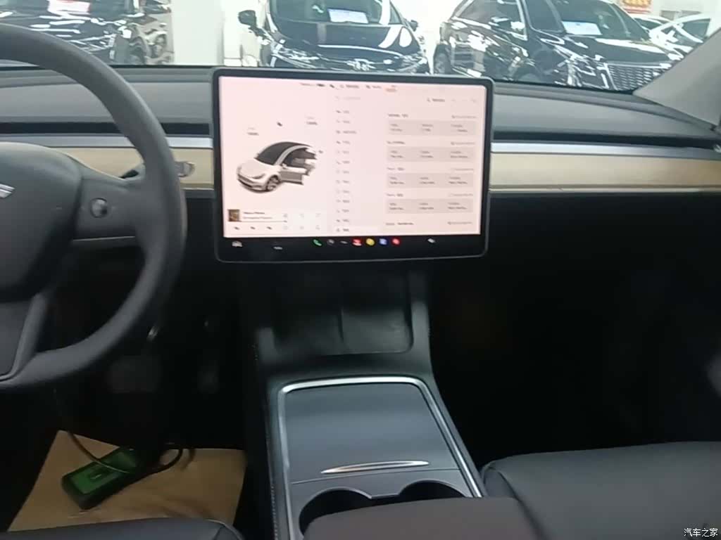 Tesla Model Y, 2021 13