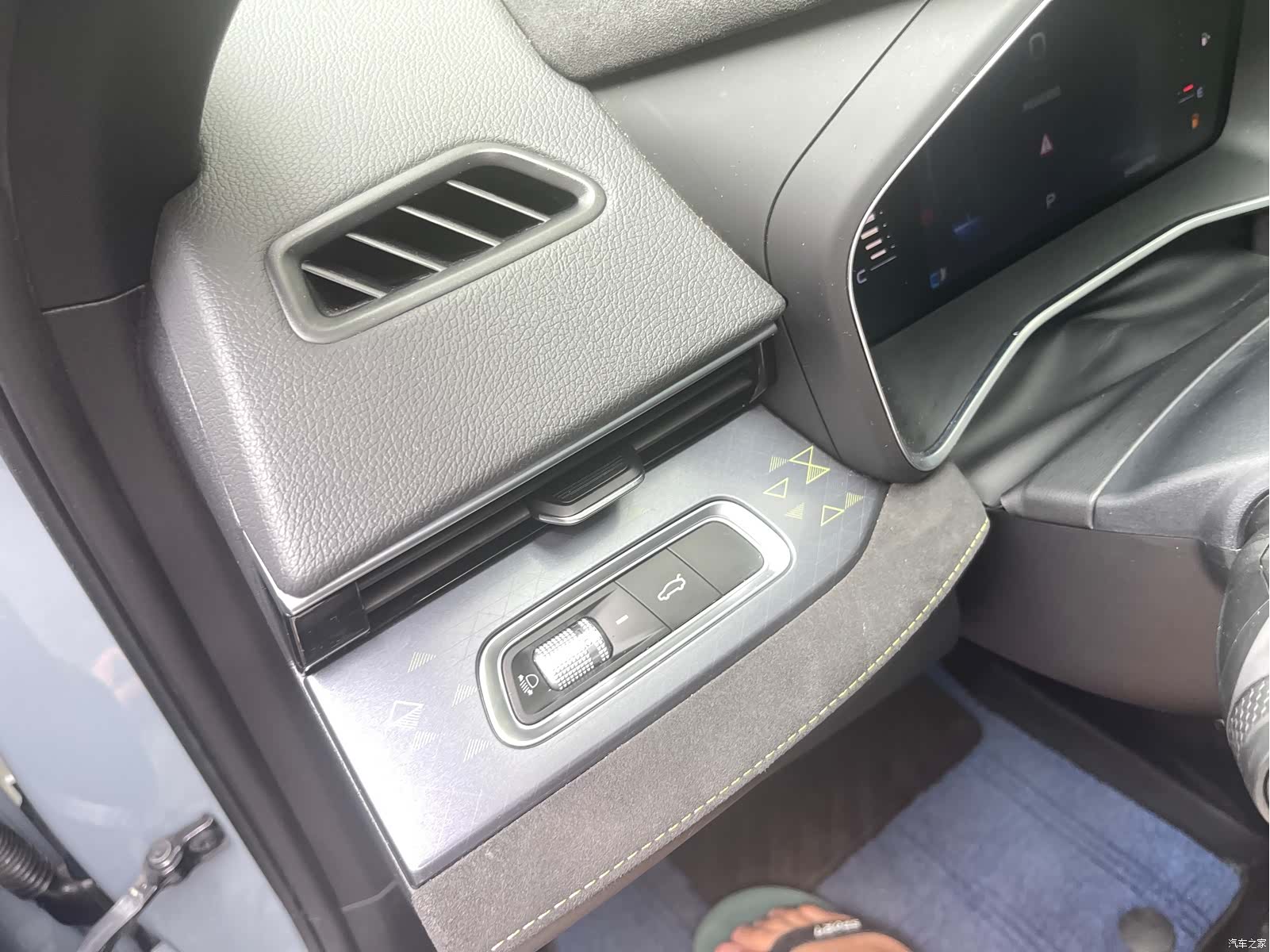 Geely Preface, 2021 21