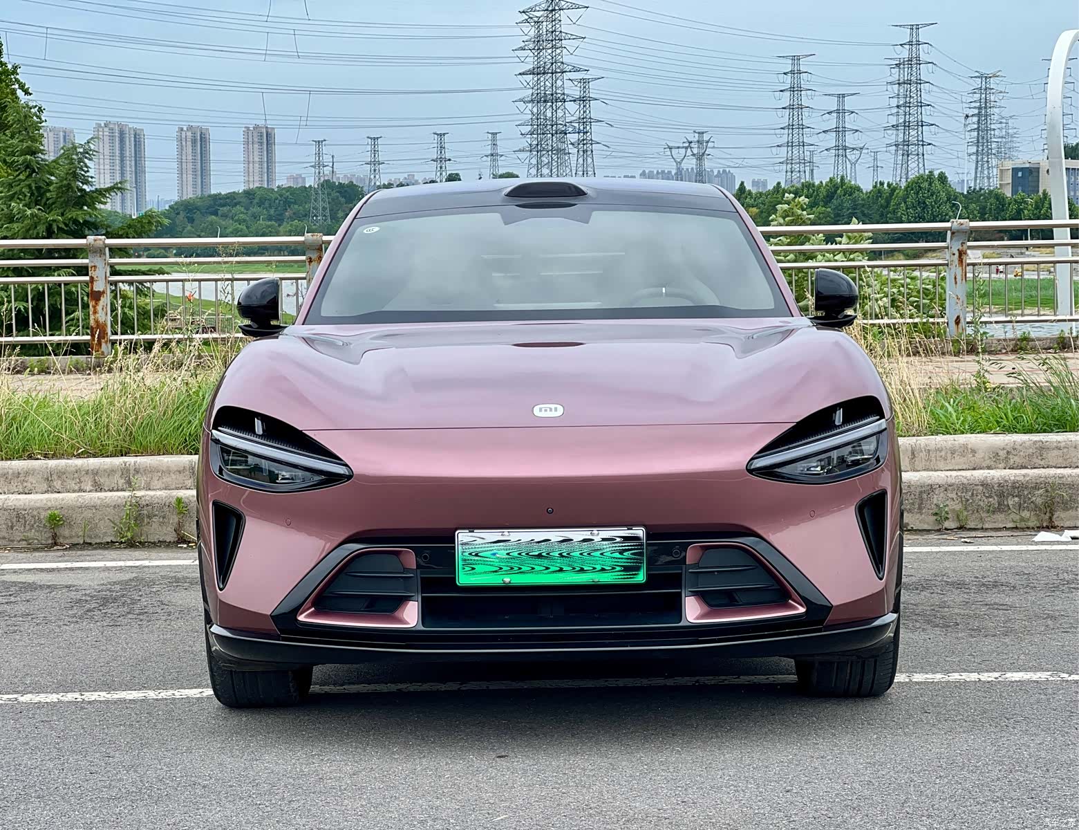 Xiaomi YU7, 2025 2
