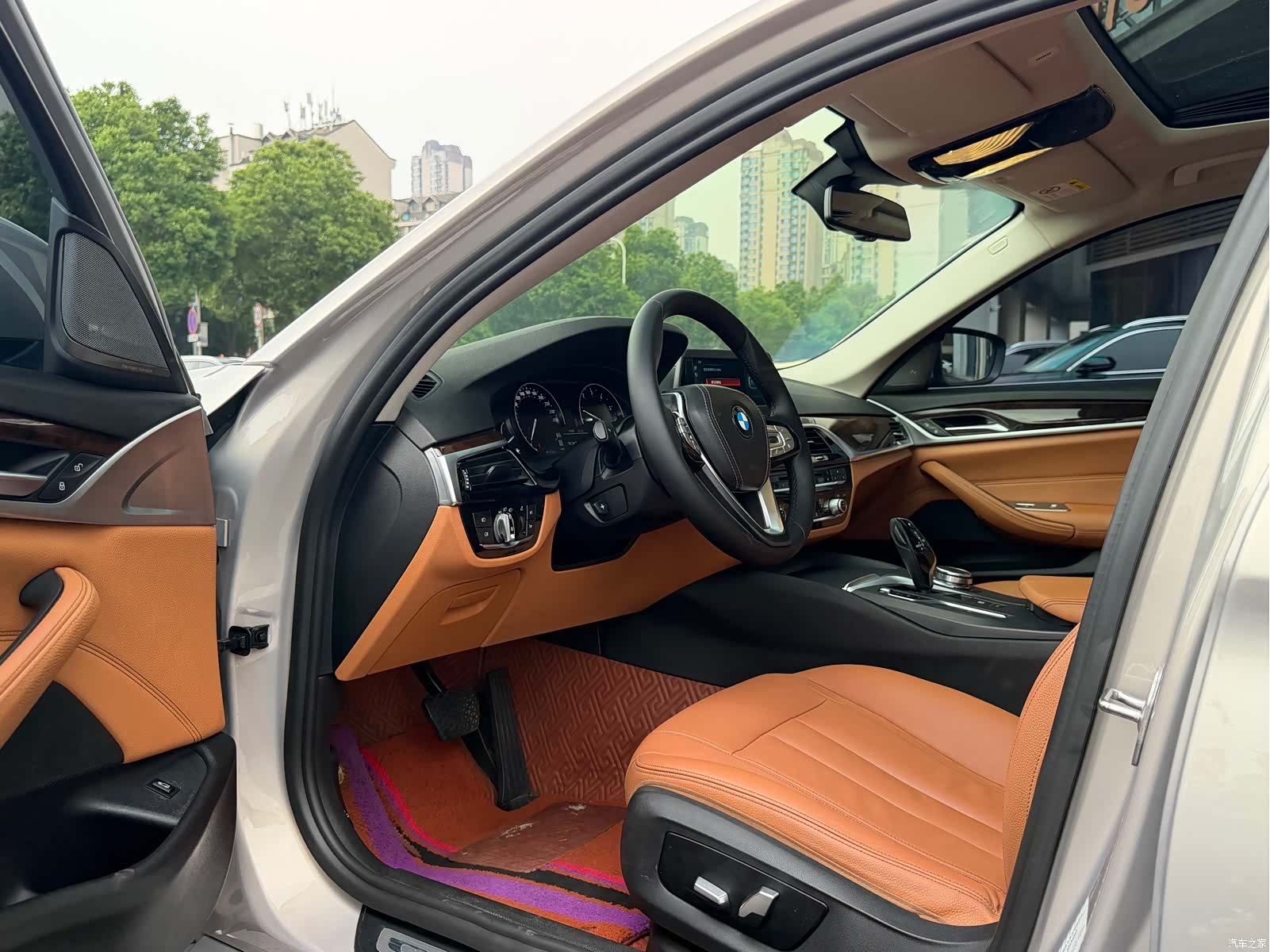 BMW 5 Series, 2018 8