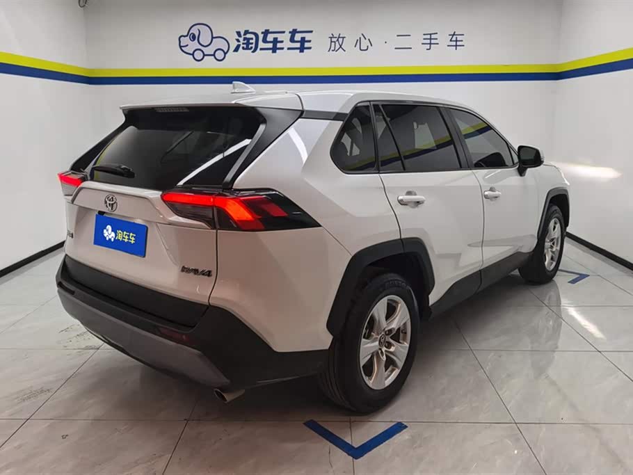 Toyota RAV4 Rongfang