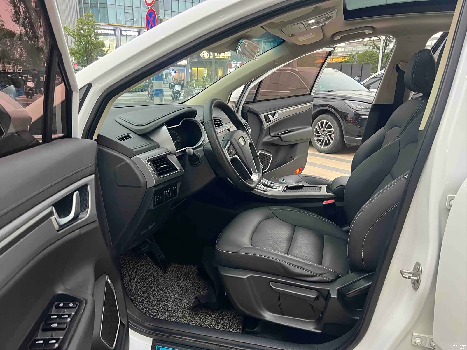 Geely Emgrand, 2019 все фото