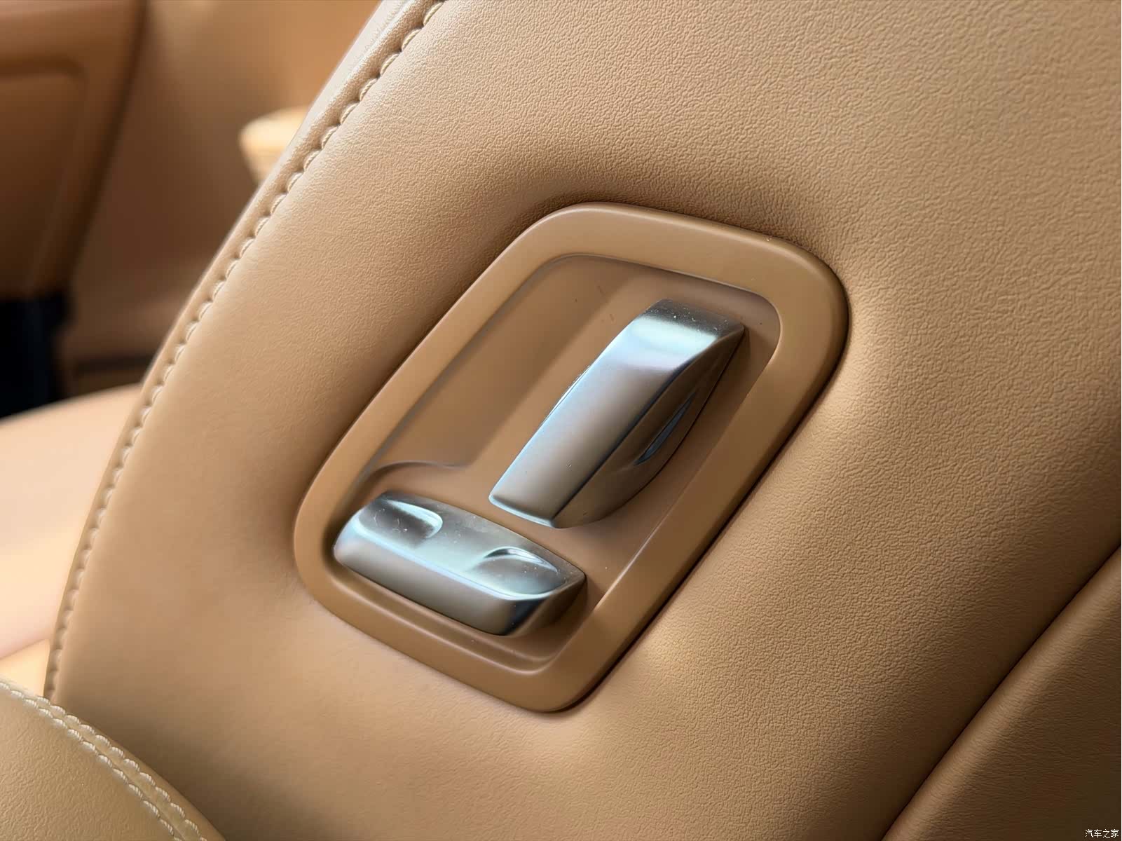 Li Auto ONE, 2023 18