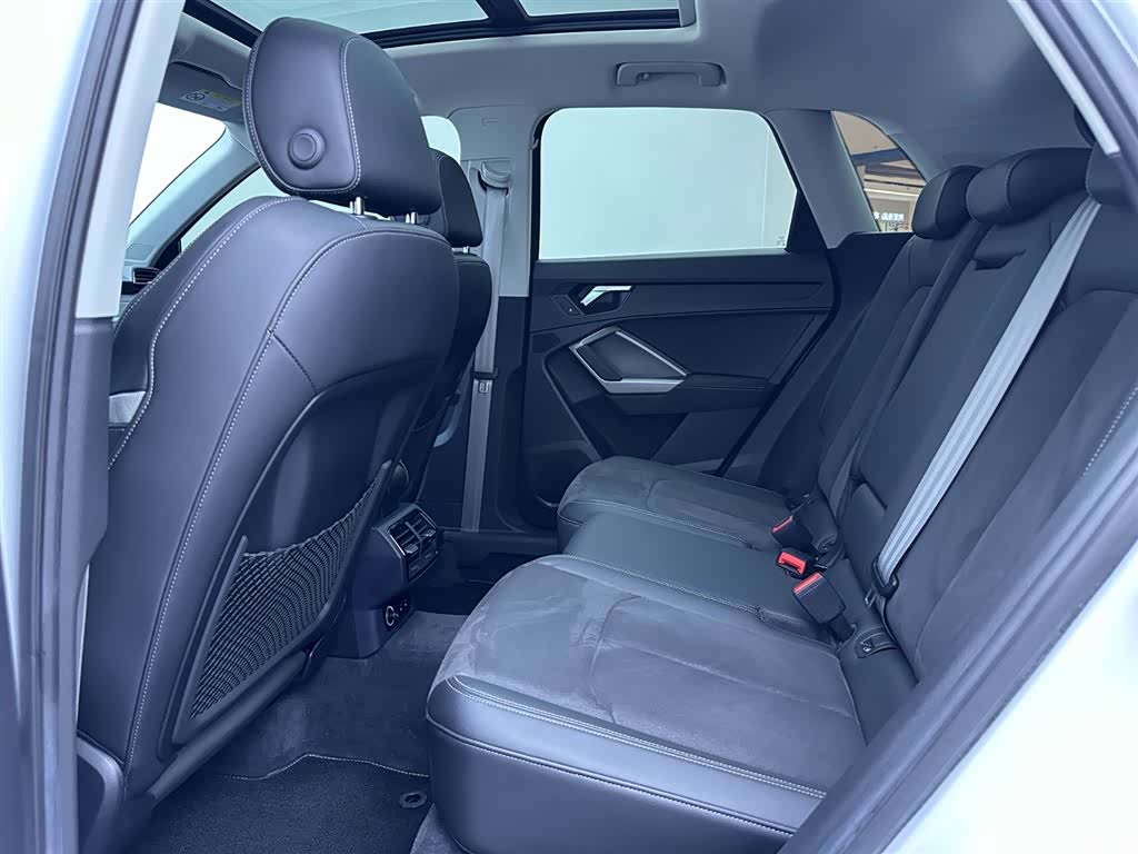 Audi Q3, 2022 15