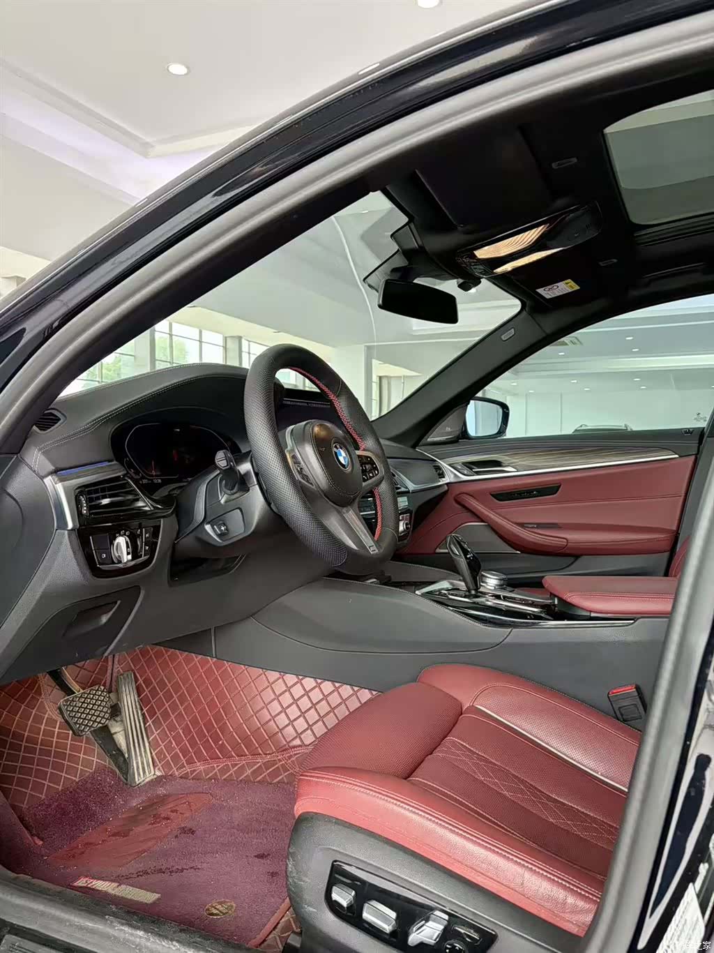 BMW 5 Series, 2022 8