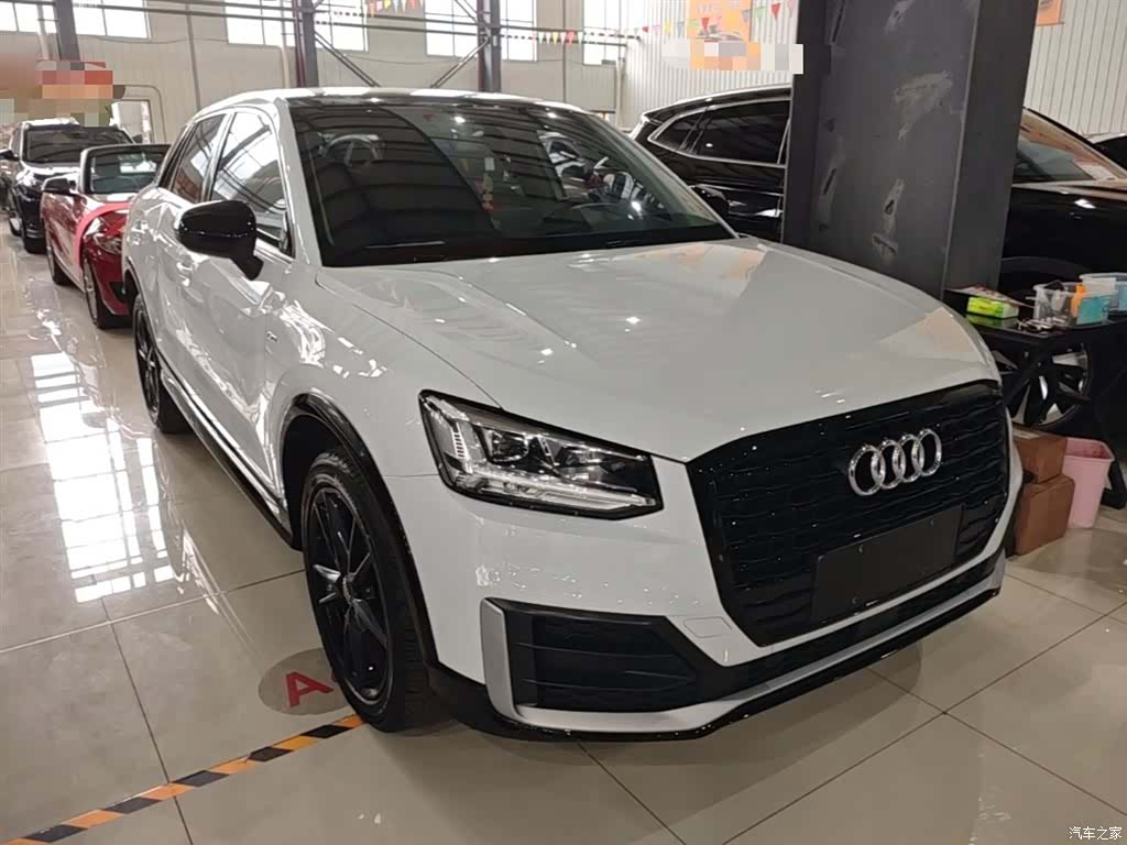 Audi Q2L, 2020 4