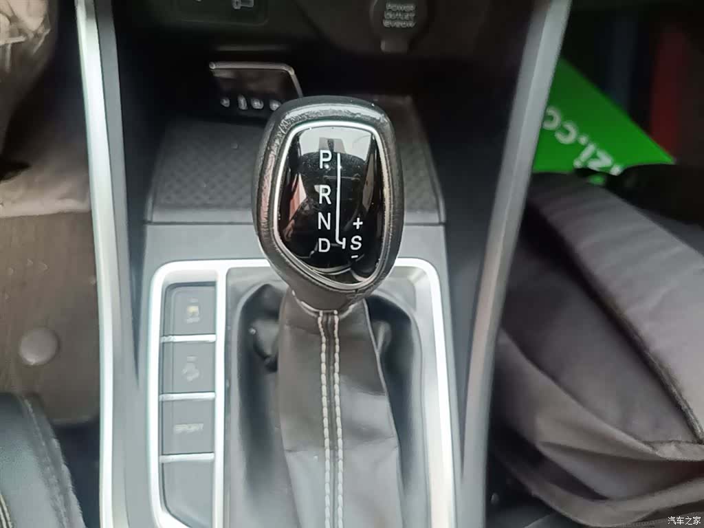 Geely X3, 2021 13