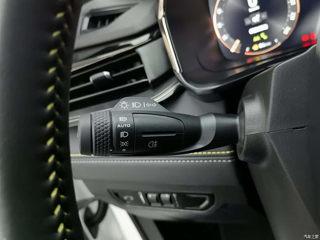 Lynk & Co 02, 2024 21