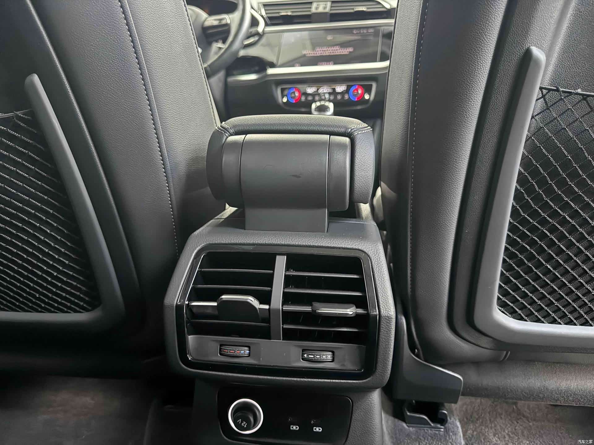 Audi Q3, 2023 20