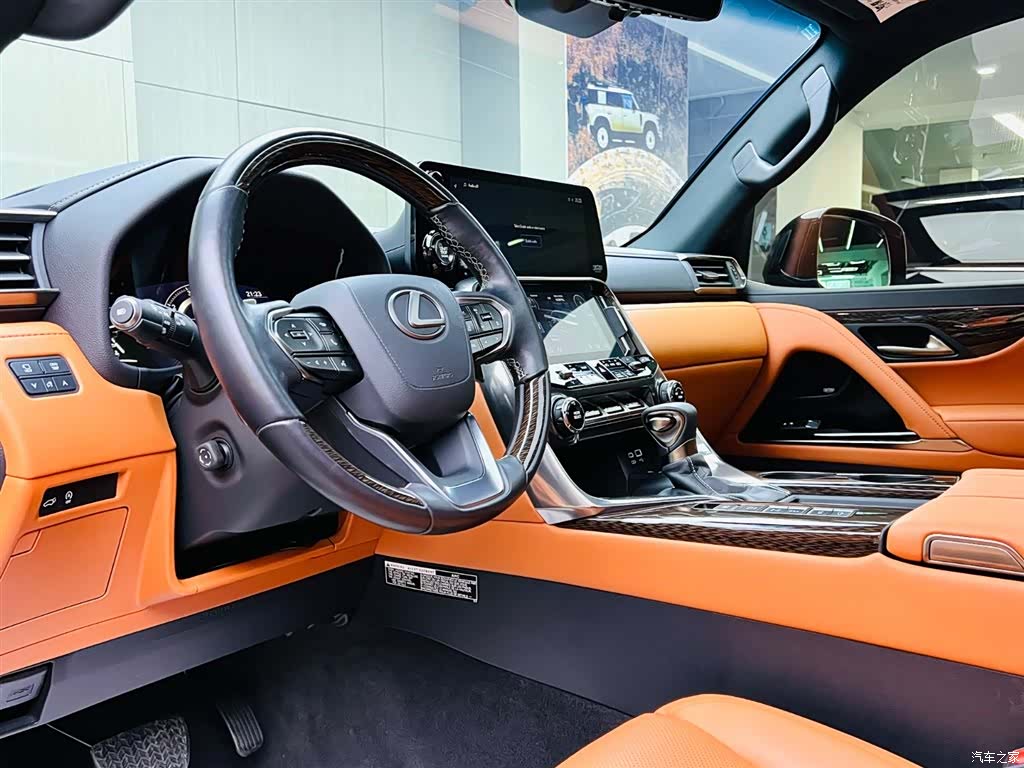 Lexus LX, 2024 8
