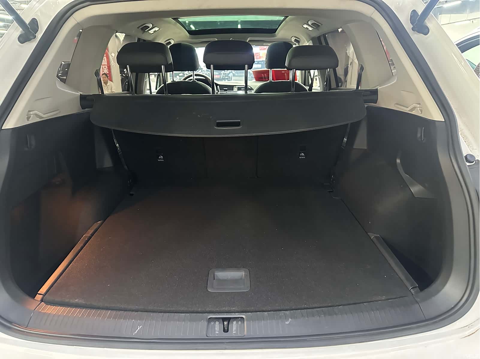 Volkswagen Tiguan L, 2020 15