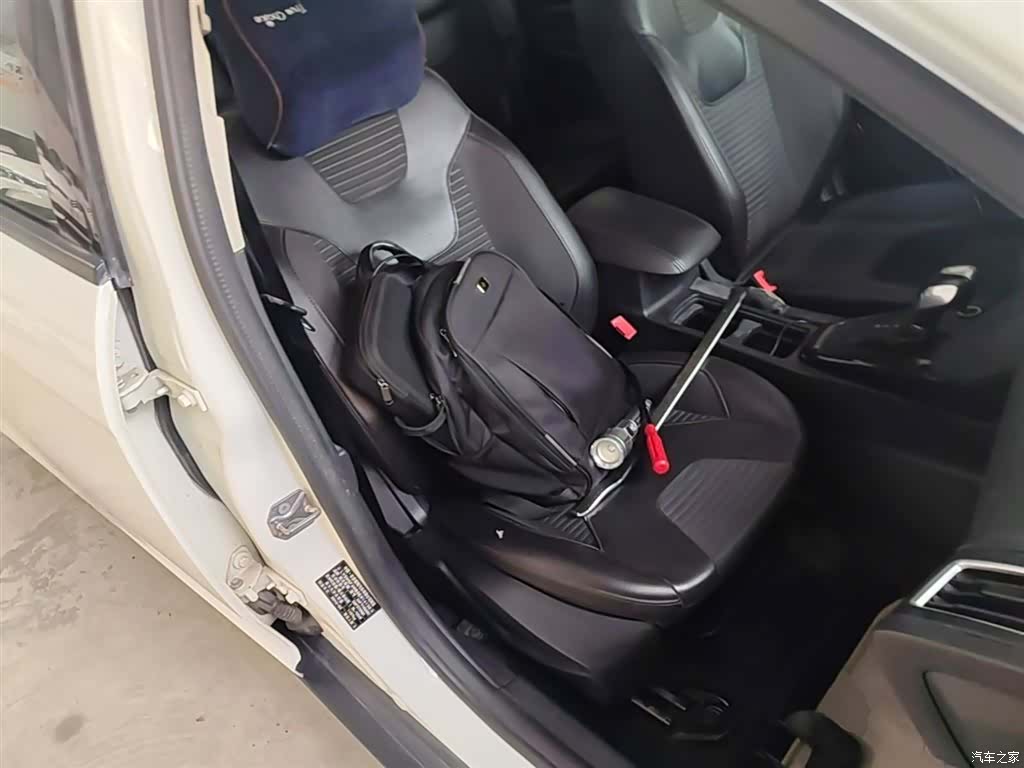 Ford Focus, 2016 25