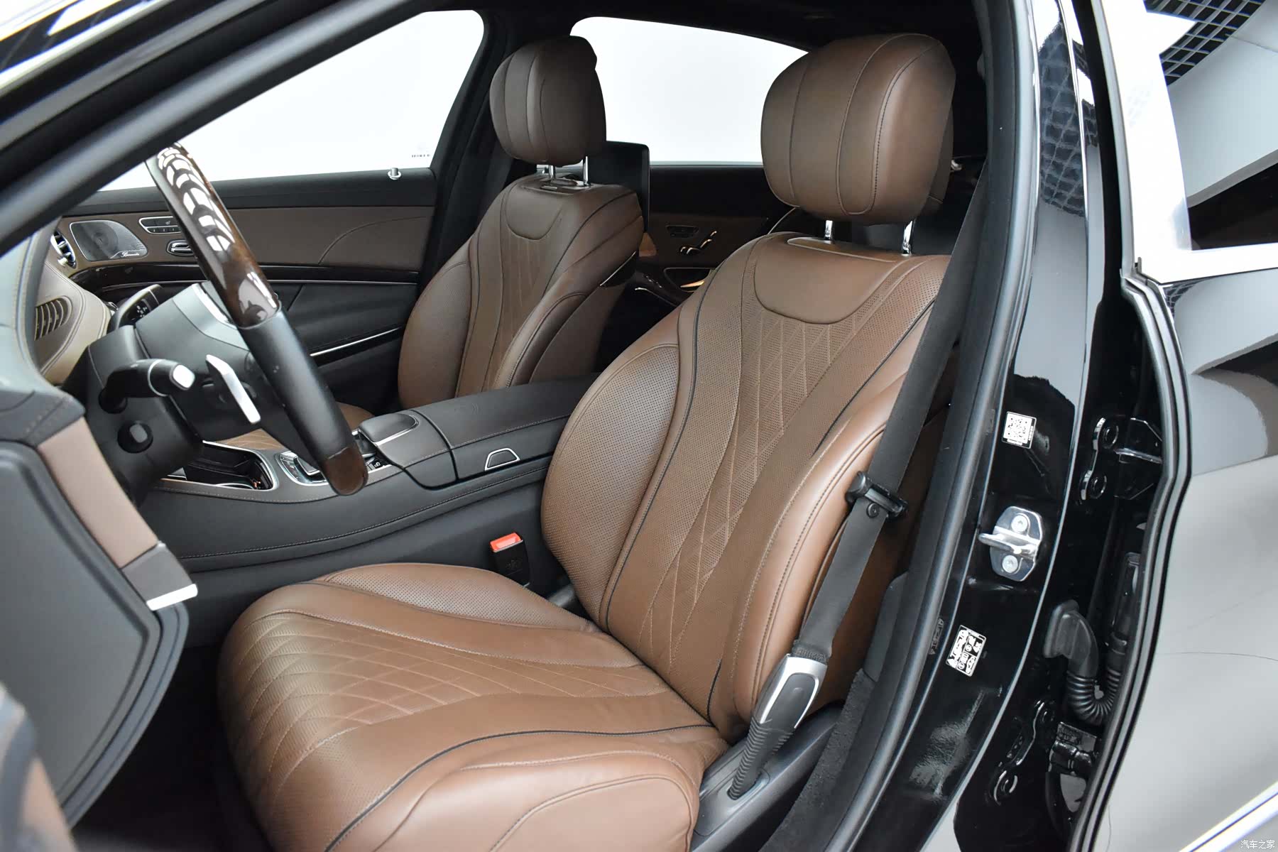 Maybach S-Class, 2019 17