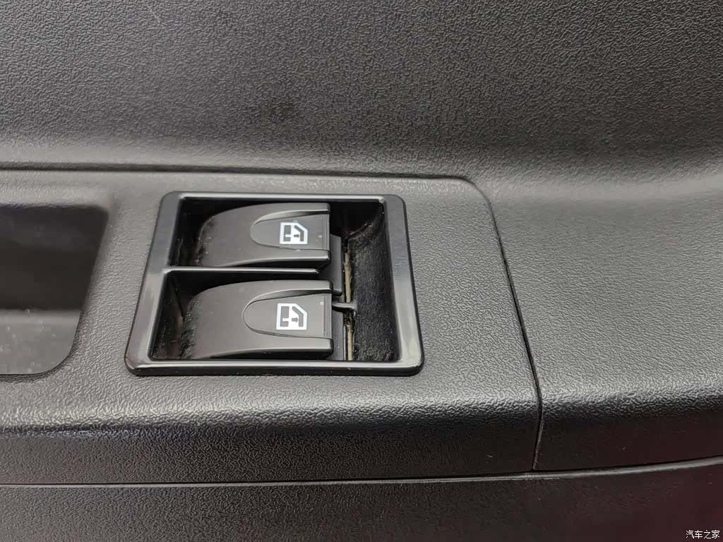 Iveco V35, 2023 9