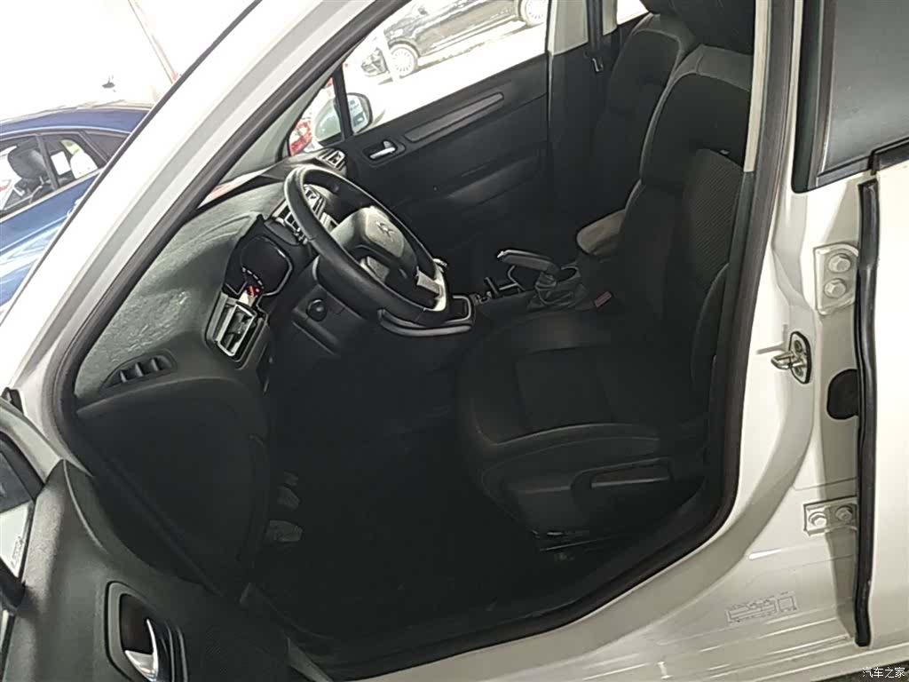 Citroen C4, 2018 15